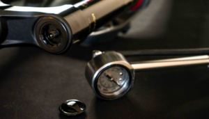 Suspensão a Ar: Leveza e Ajustabilidade para um Pedal Perfeito